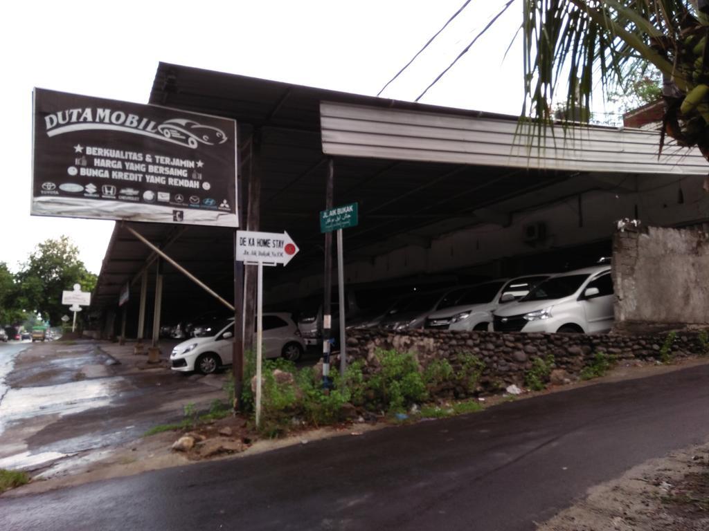 Deka Homestay Mataram Exterior photo